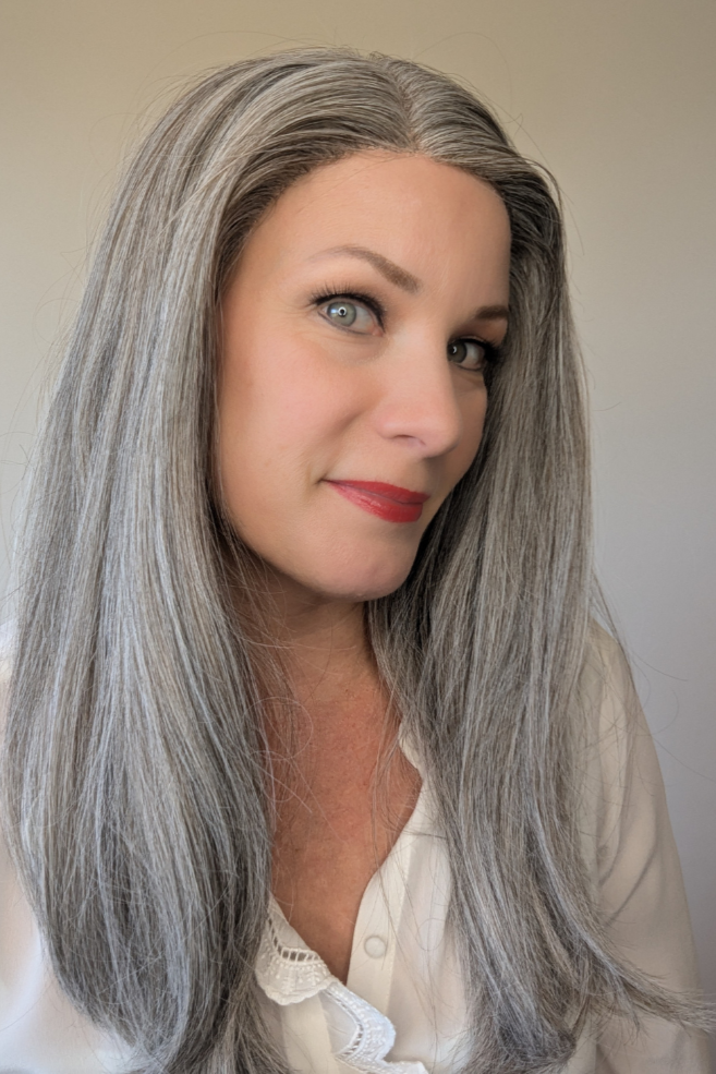 LIGHT GREY | Gripper Wig