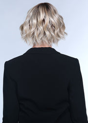 CAPPUCCINO WITH CHERRY • 4HL 350 ••• Blend of dark brown & deep brown with highlights of red mahogany & chocolate cherry