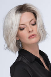 CARAMEL KISS ••• Golden Brown with Light Copper Blonde Highlights