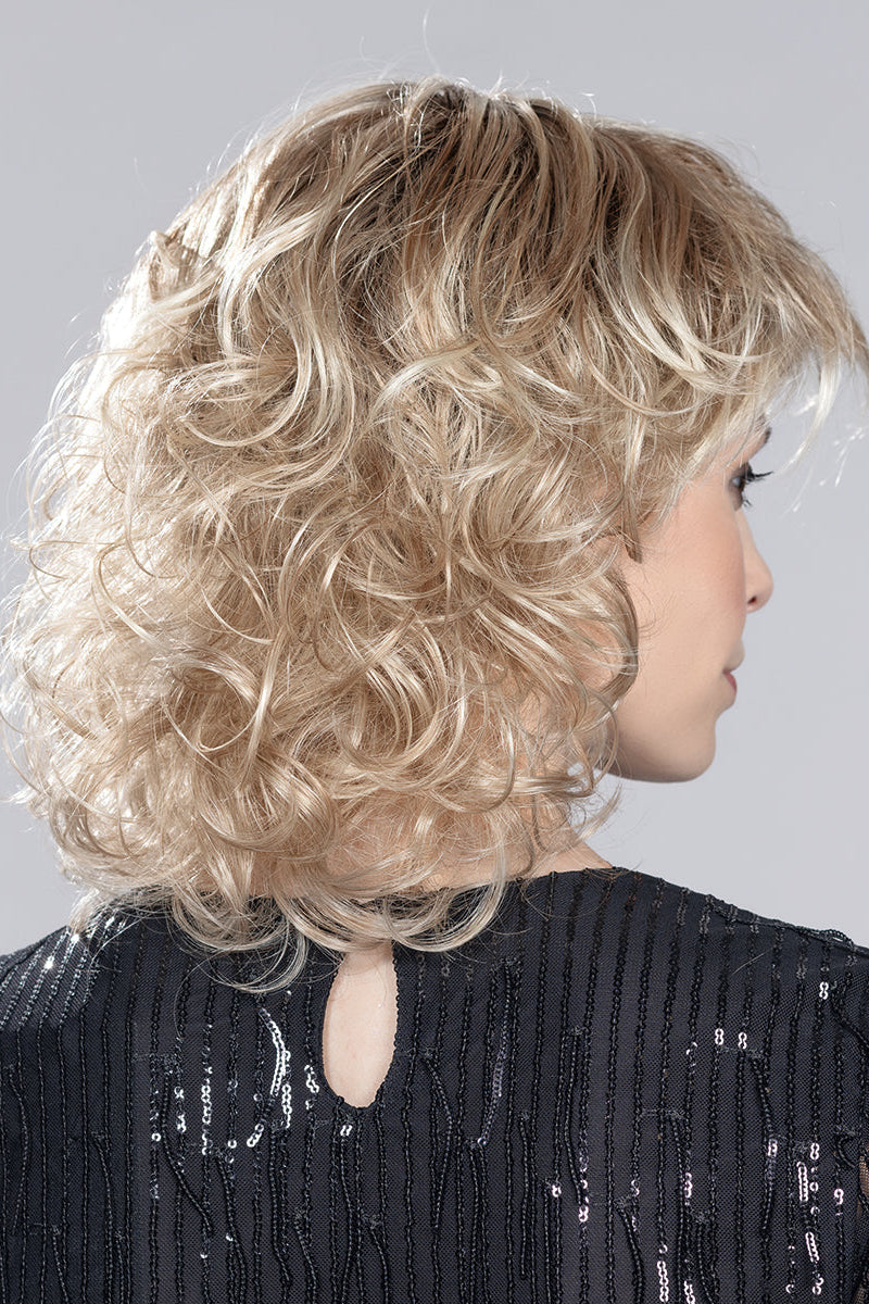 Cat by Ellen Wille • Hair Power