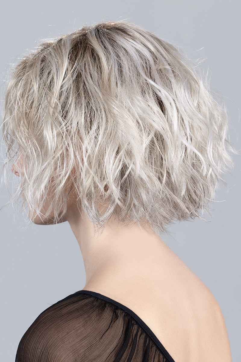 Dance Mono Part by Ellen Wille • Perucci