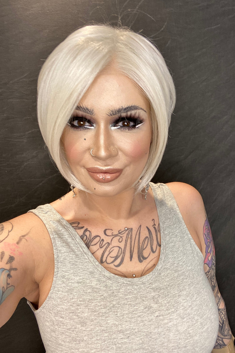 101F48T • MARTINI | Soft White Front, Light Brown with 75% Grey Blend with Soft White Tips