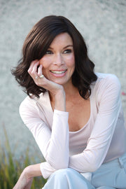 4/33 • CHOCOLATE RASPBERRY TRUFFLE | Dark Brown & Med Red Blend