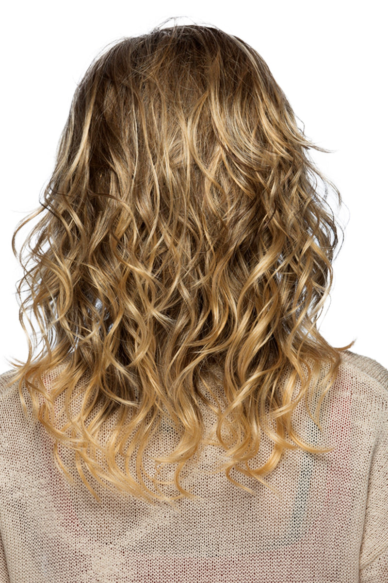 R8 /26H ••• Golden Brown with Golden Blonde Highlights