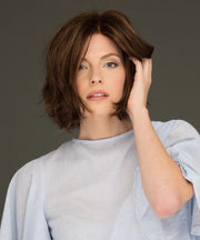 R14 /26H ••• Dark Blonde with Golden Blonde Highlights