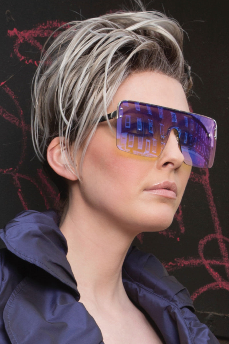 ICY SHADOW ••• Iced Blonde Dusted with Soft Sand & Golden Brown Roots with Golden Brown Underneath